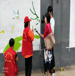 北京电视台记者采访团队